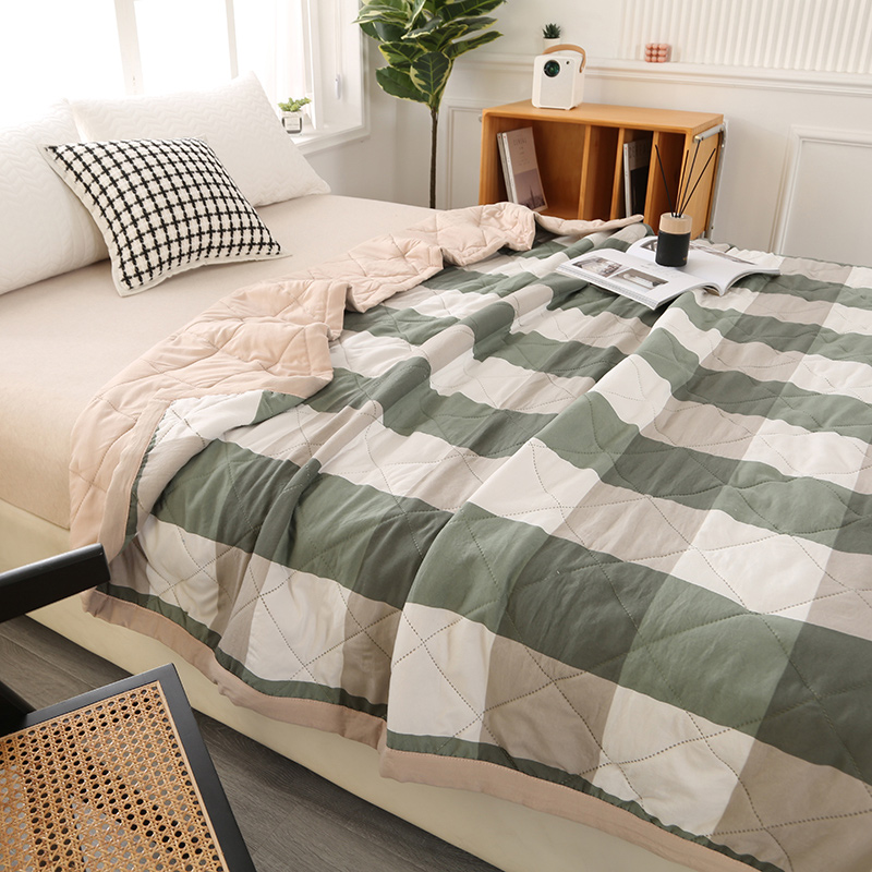 Embroidery Quilt Cover - Однотонное одеяло, сезон весна-лето, стеганое одеяло
