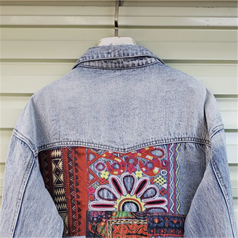 Embroidery Jacket Jeans - Джинсовая куртка с большим карманом в