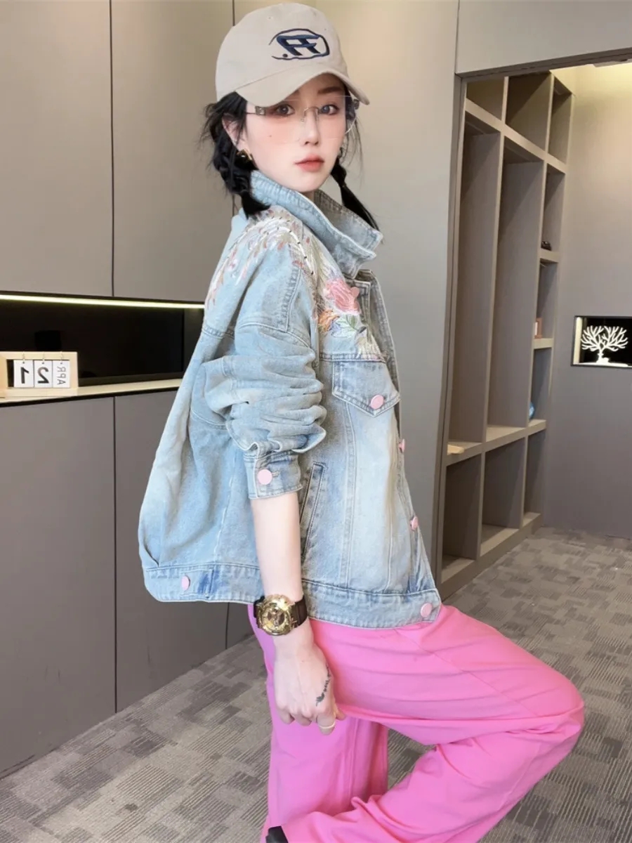 Весенне-осенняя короткая джинс – обзор и цена Embroidery Jacket Jeans