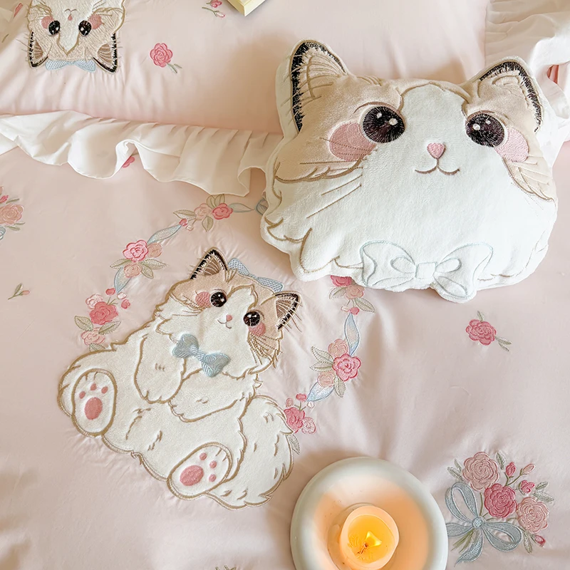 Розовый комплект постельного б – обзор и цена Embroidery Quilt Cover